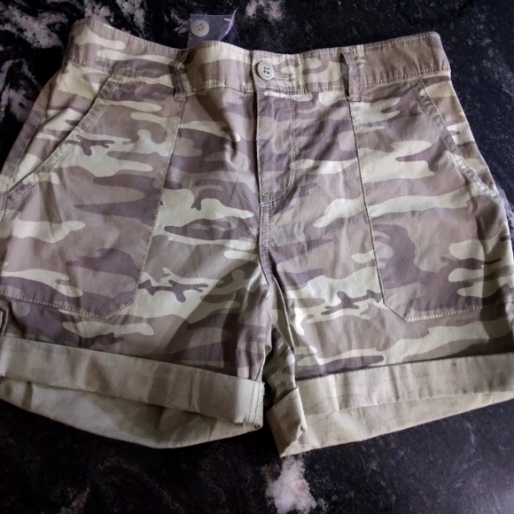 Women's Social Standard by Sanctuary size SMALL NWT utility shorts - Picture 1 of 4